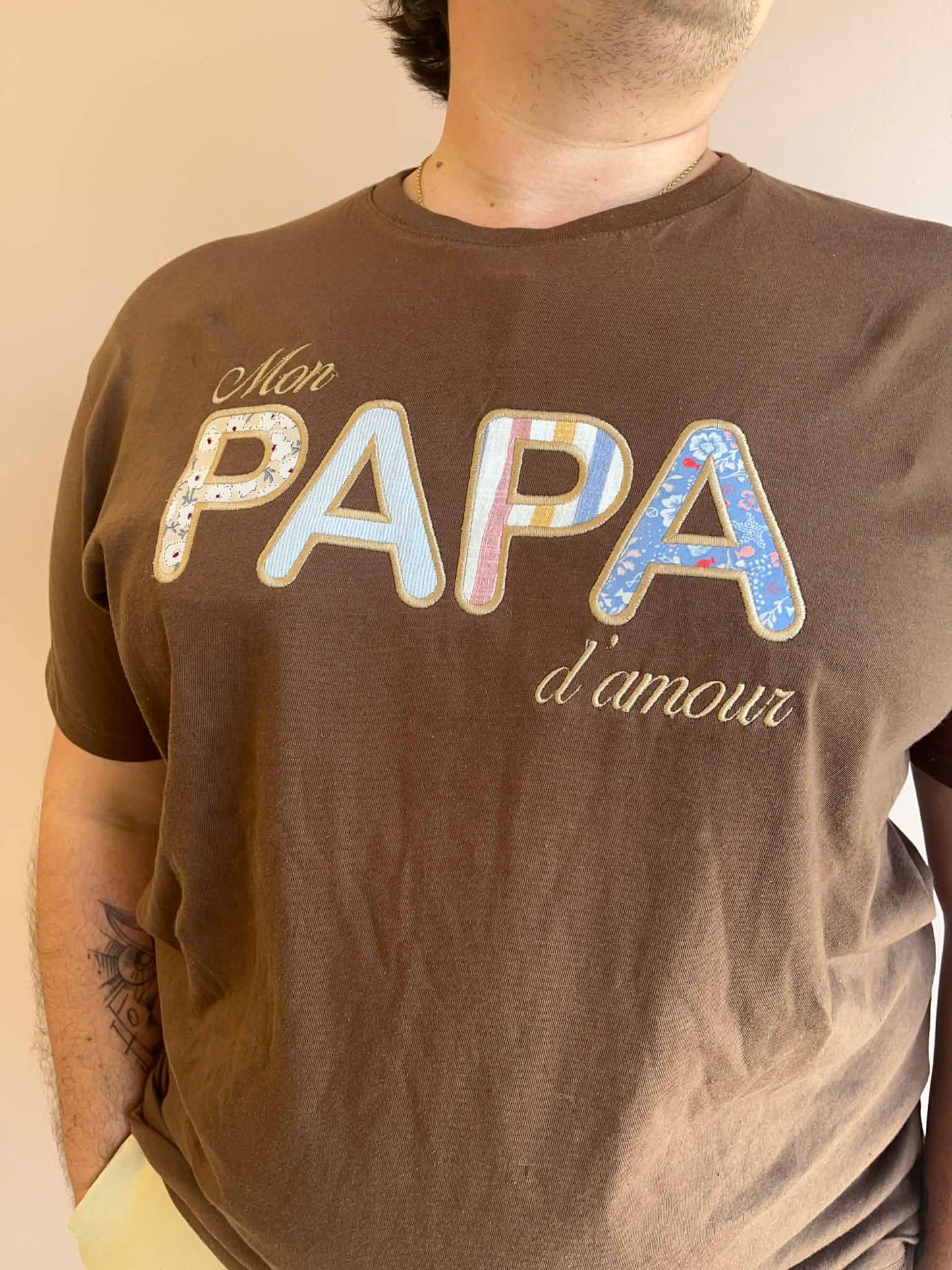 💕 T-shirt souvenir personnalisé – créé à partir des vêtements de votre enfant