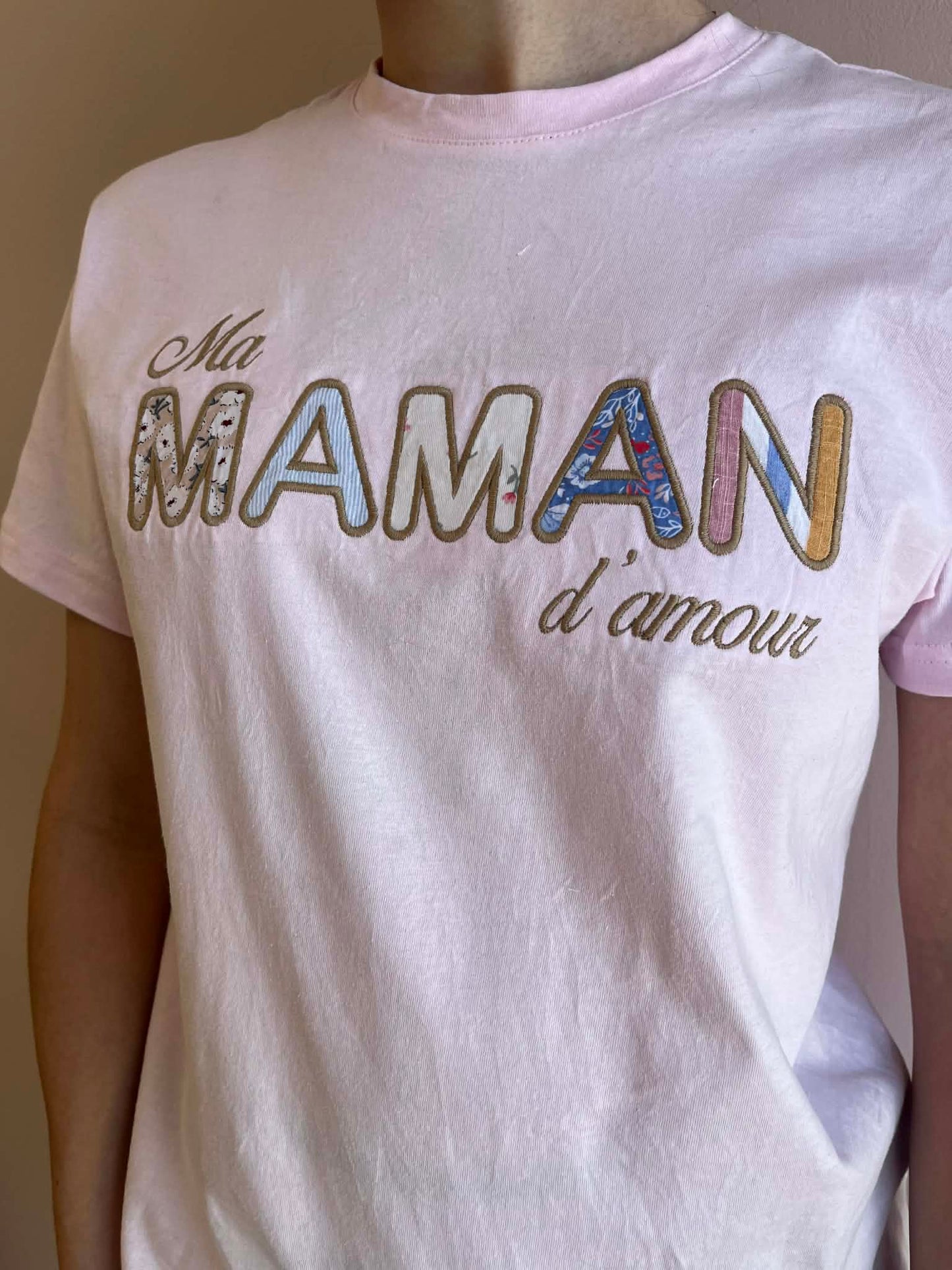 💕 T-shirt souvenir personnalisé – créé à partir des vêtements de votre enfant